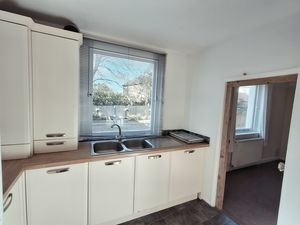 Photo 19- click for photo gallery